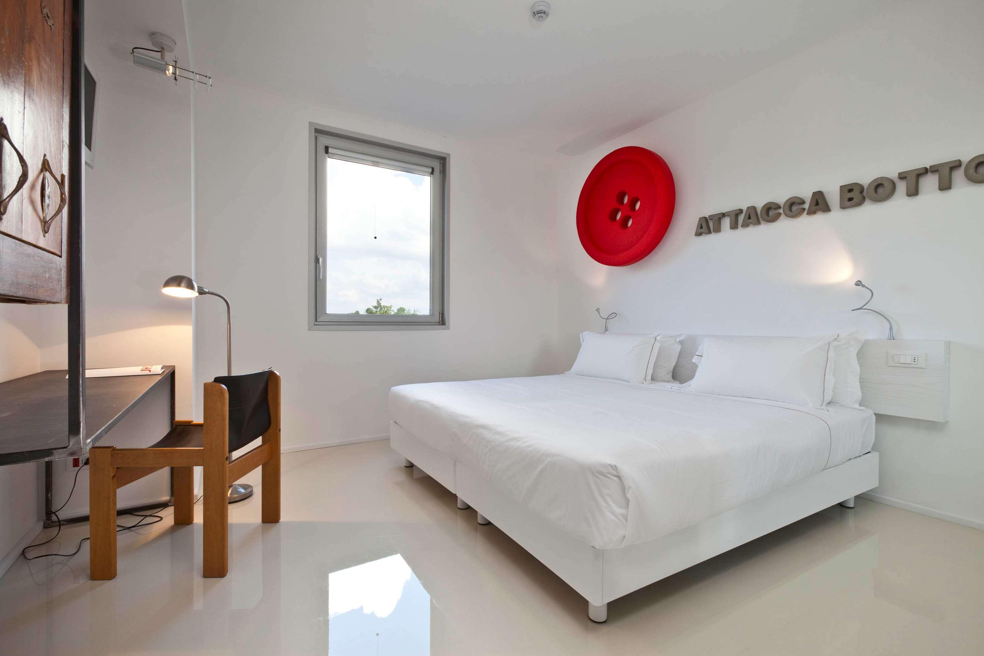 Aiden By Best Western Jhd Dunant Hotel Castiglione Delle Stiviere Exterior foto
